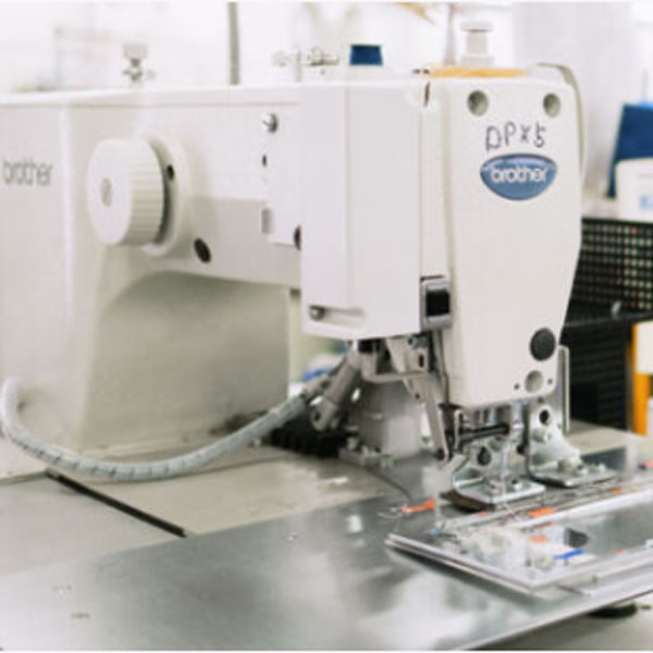 模様縫い 電子サイクルミシン