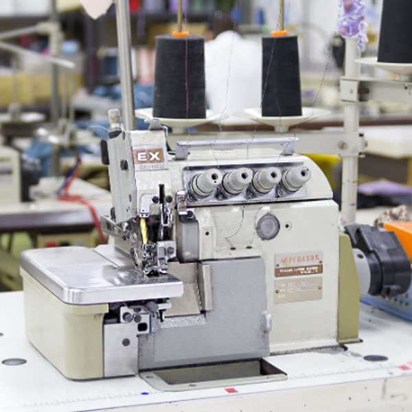 二本針ロックミシン